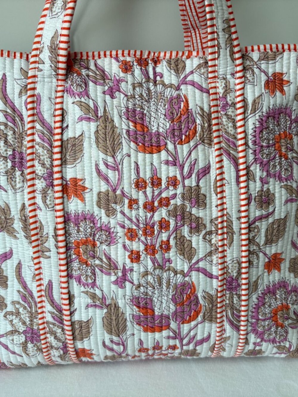 NWOT - POL Kantha Quilted Patchwork Embroidered Tote Bag - Peach, Tan and Pink - Picture 4 of 10